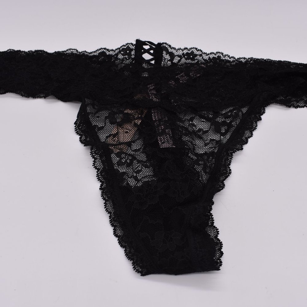 Victoria's Secret The Lacie Posey Lace Lace-Up Thong Panty Black XXL